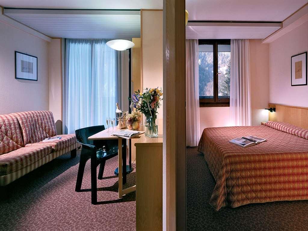 Hotel Les Jumeaux Courmayeur Chambre photo