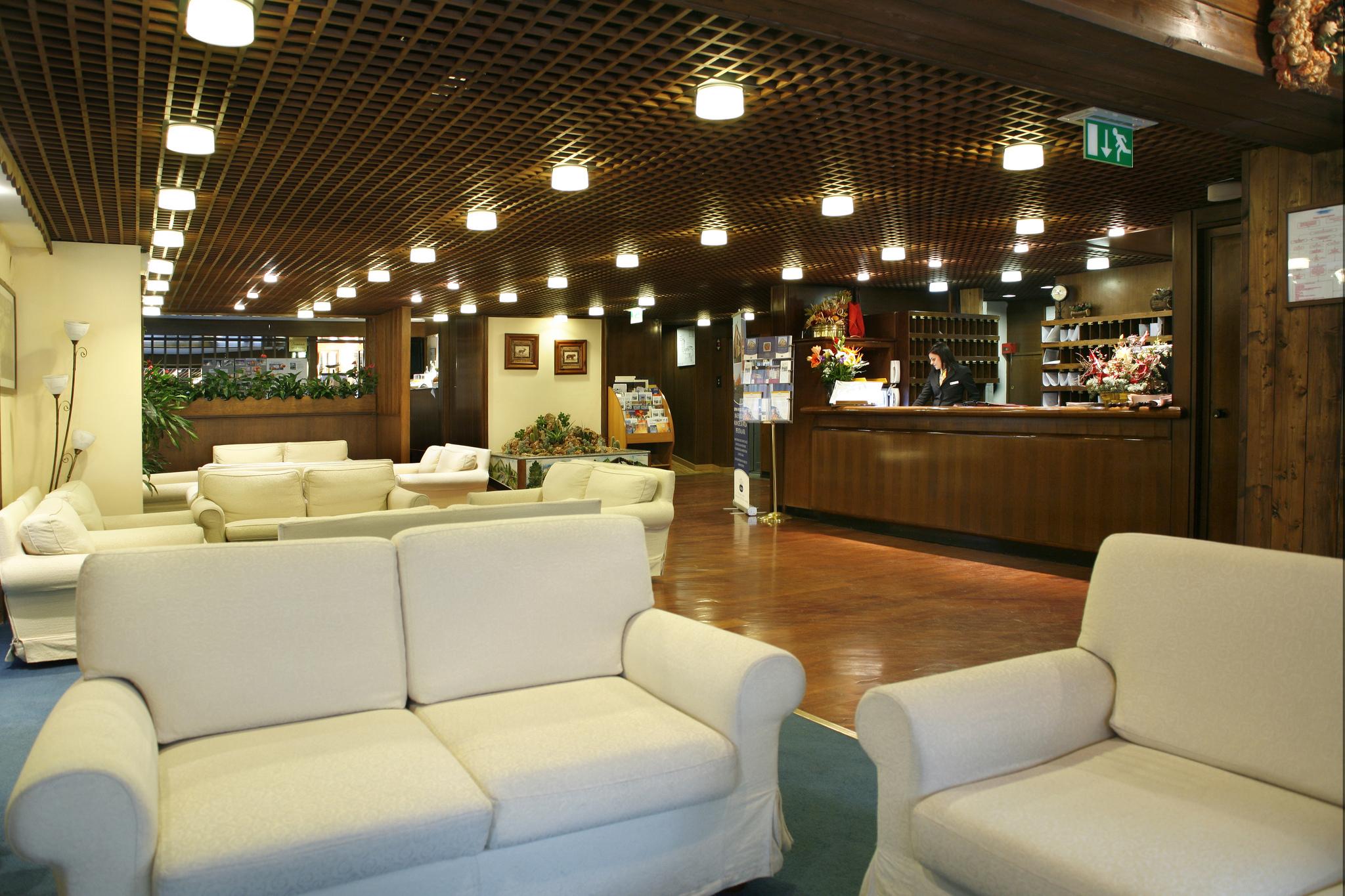 Hotel Les Jumeaux Courmayeur Extérieur photo