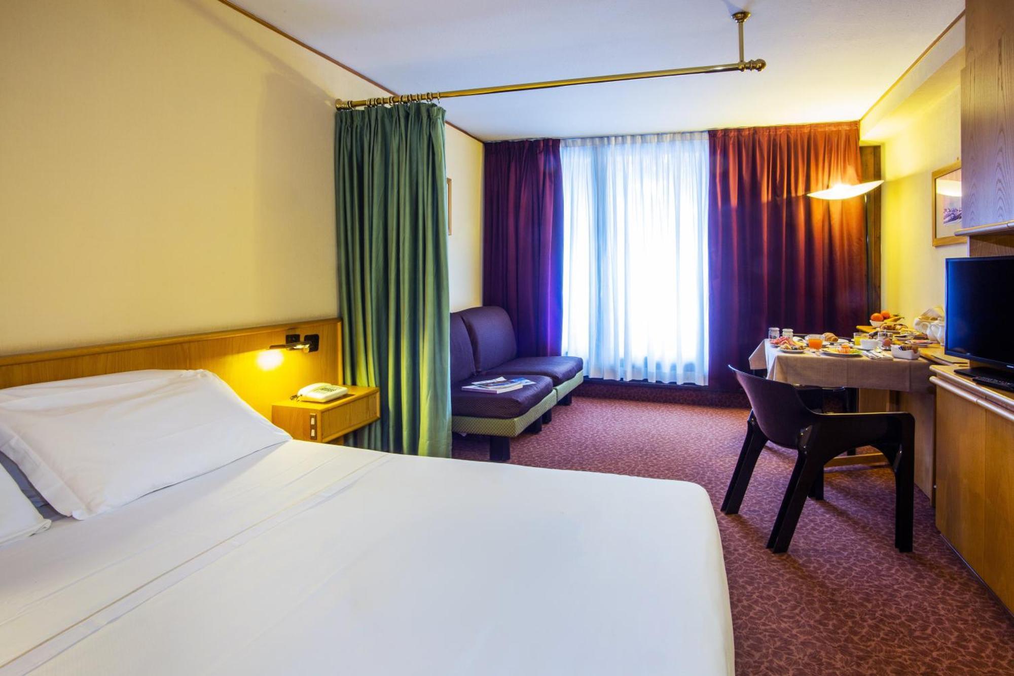 Hotel Les Jumeaux Courmayeur Extérieur photo